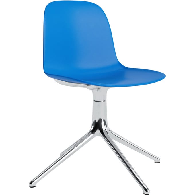 Normann Copenhagen Form Draaistoel - NormannCopenhagenFormBrightBlue - aluminium