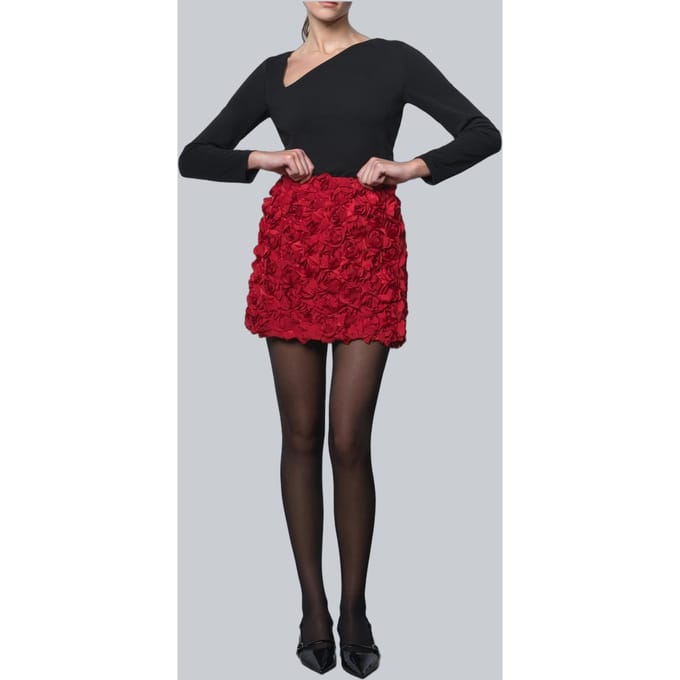 French Connection Verity Textured Mini Skirt Lipstick Red Taglia: 10 | Minigonne Outlet | Donna | Rosso
