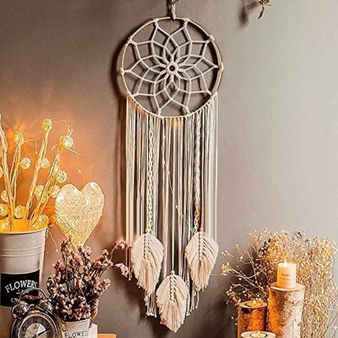 PromoHome Macramé Dromenvanger - Handgemaakte Wanddecoratie met Kwastjes