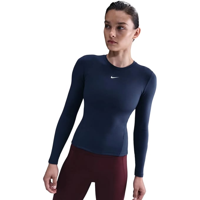 Damestrui Nike One Fitted