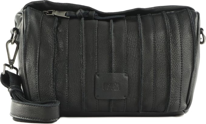 FREDsBRUDER Leren Schoudertas Izzle Crossbody Black Zwart