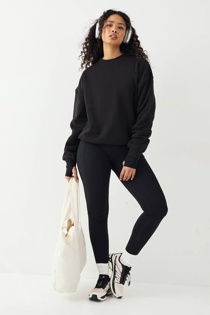 Dames DSGN Studio Crew Neck Oversized Sweatshirt | Zwart | Maat: Medium