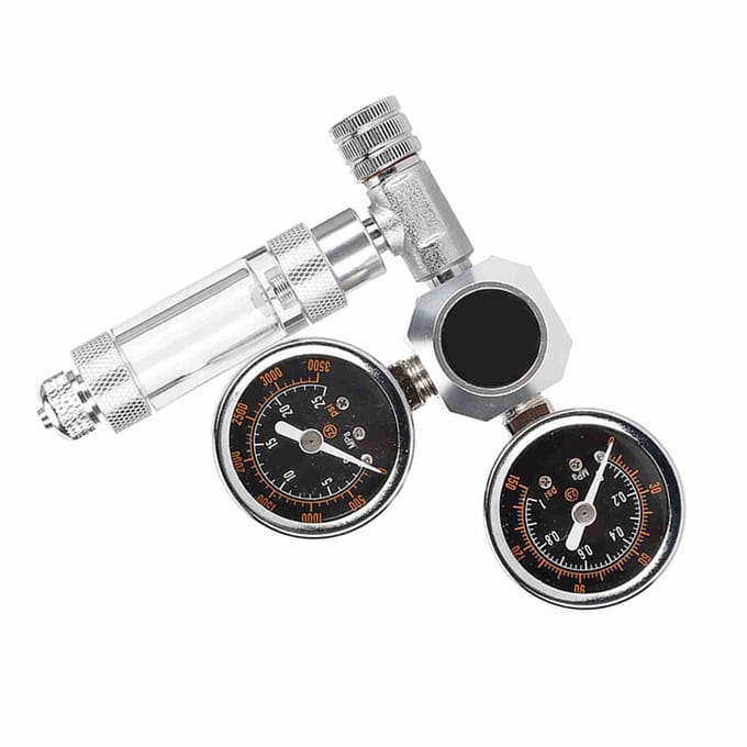 CO2 Regulator Aquarium Dubbele Manometer Weergave met Bellenteller en Terugslagklep(G5/8) black