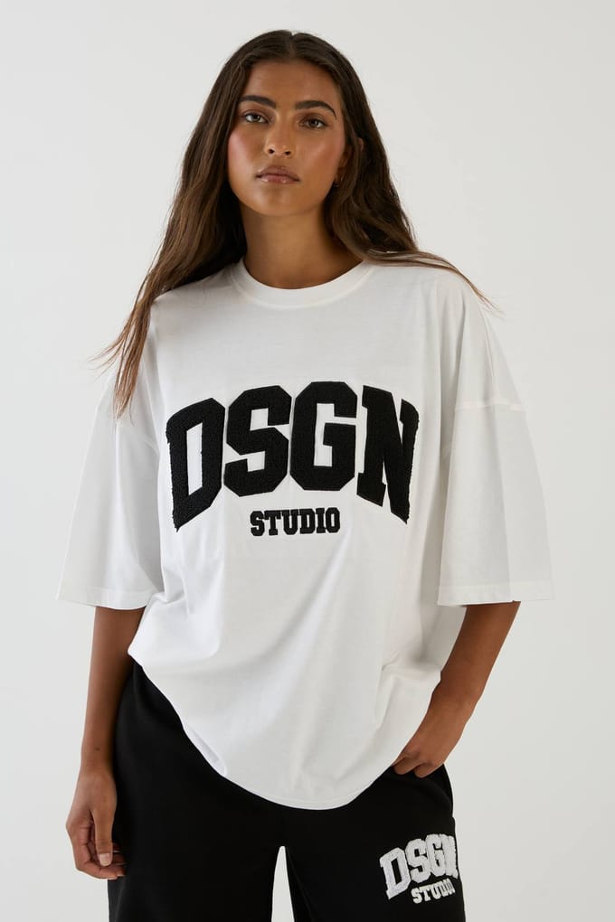 Dames Dsgn Studio Oversized T-shirt Met Badstof Applicatie | Wit | Maat: Medium