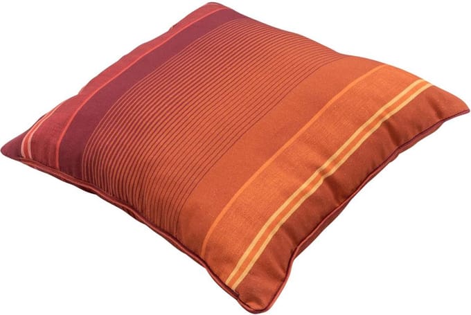 Madison Sierkussen 50x50 Piping Stef bordeaux