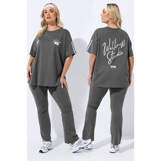 Yours Active Antracietgrijs 'Wellness Studio' Tshirt Size 42