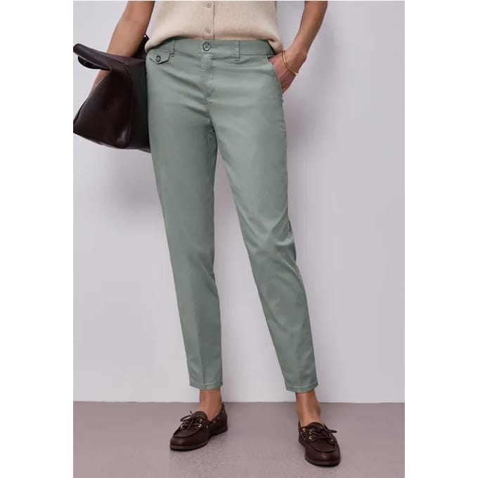 Casual fit chino's in een zachte stof