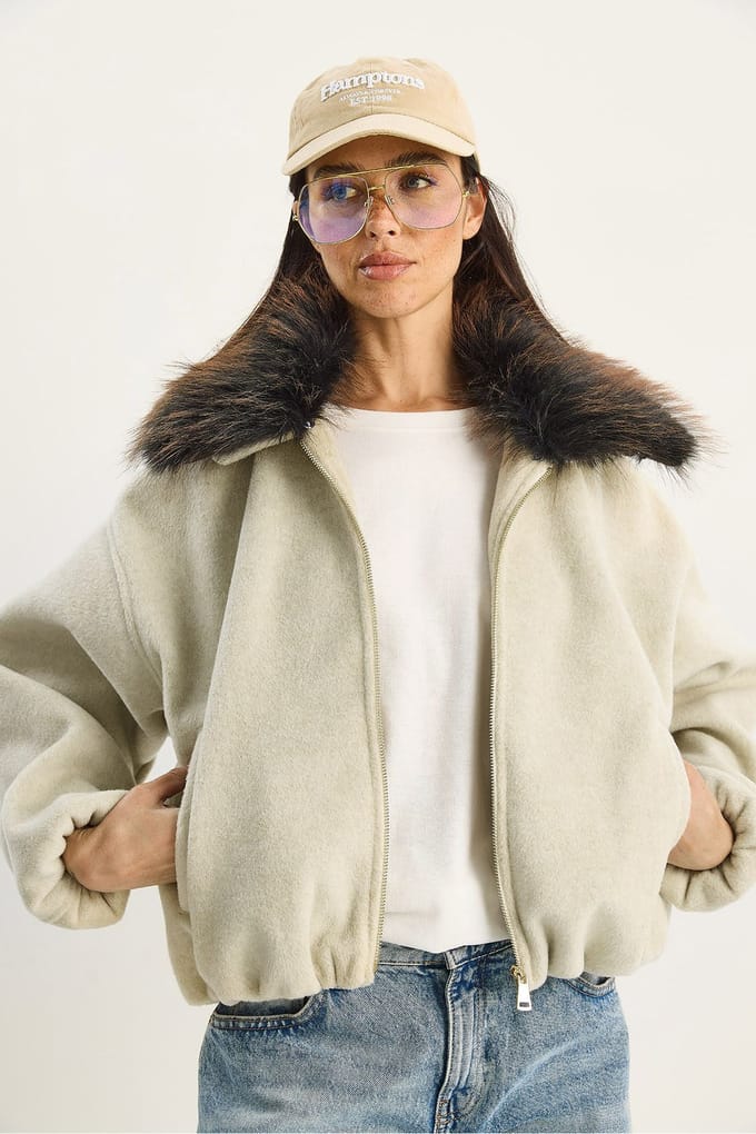 Oversized Ritjas met Bontkraag