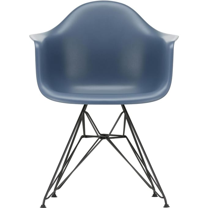 Vitra DAR Eames Plastic Armchair - zeeblauw RE - zwart