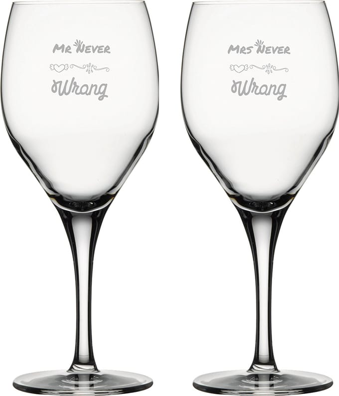 Gegraveerde set witte wijnglazen 34cl Mr. Never wrong - Mrs. Never wrong