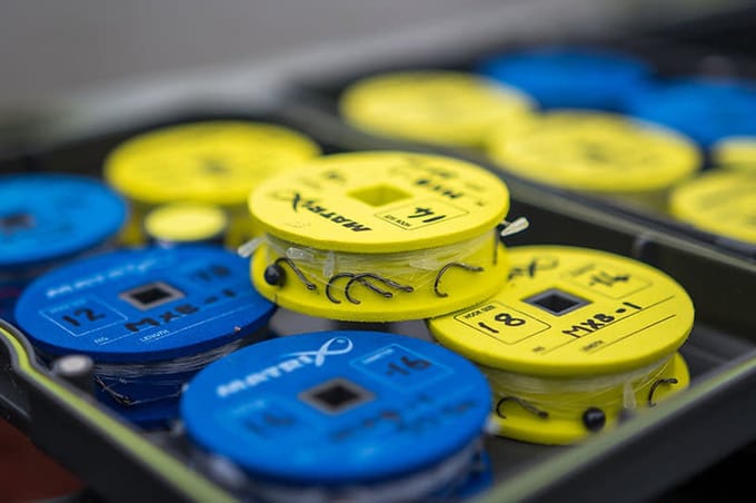 Matrix MXB-1 Barbed - Eyed (10 pcs)