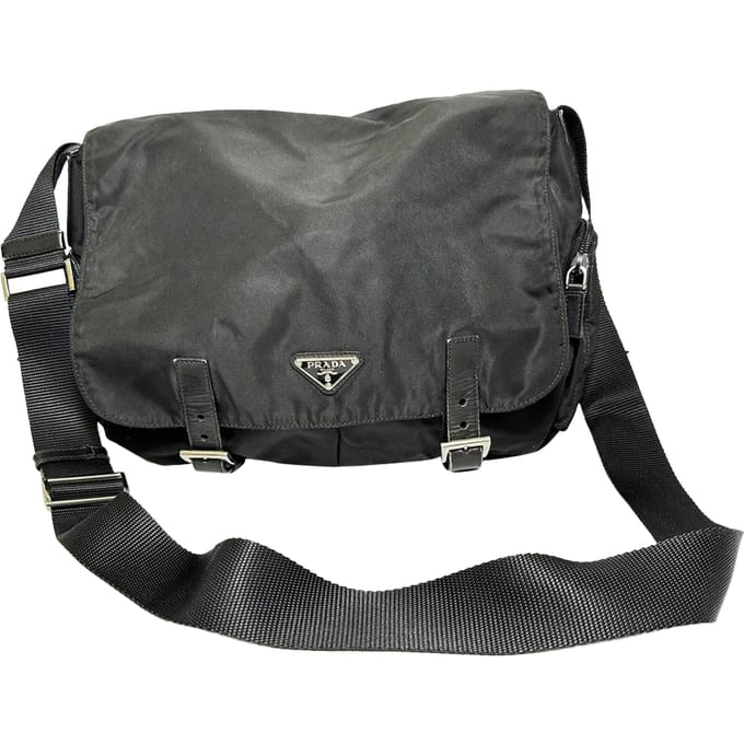 Prada Tessuto Schoudertas in Zwart Nylon