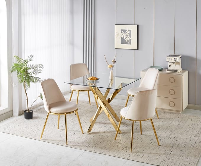 MODENUIT Eetkamerstoel - Hoge Rugleuning - Set van 4 - Voor Eetkamer En Kaptafel - Metaal En Fluweel Goud