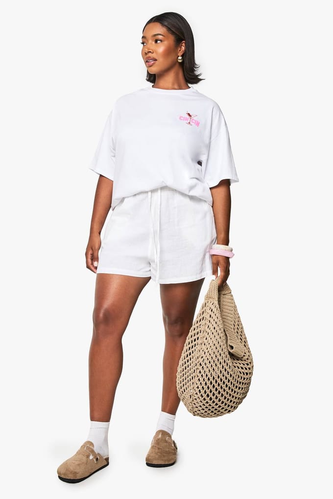 boohoo Dames PLUS CIN CIN OVERGROOTE T-SHIRT | Wit | Maat: 44