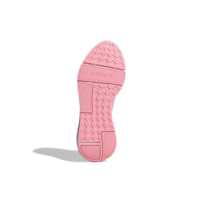 Schoenen dames adidas Swift Run 22