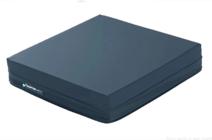 TEMPUR ZITKUSSEN SOFT ROLSTOELKUSSEN 7,5 CM met PU bescherming 45 X 45 X 7,5 cm