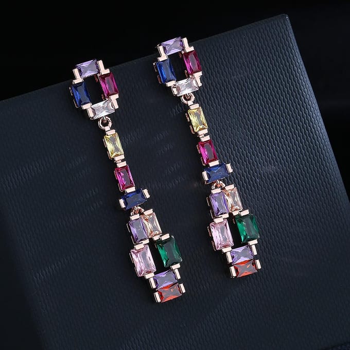 High-end contrasterende kleuren modieuze oorbellen Super Flash Zircon oorbellen black