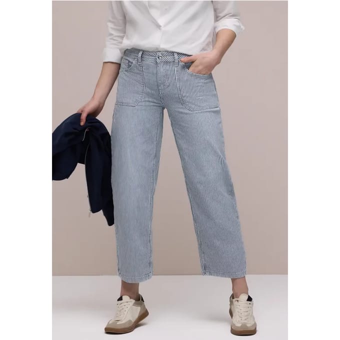 Straight Legs jeans