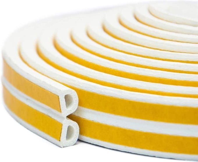 Tochtstrip zelfklevend type D - 6 meter wit - koude tocht stootrand geluiddicht waterdicht stofdicht Tochtstrip