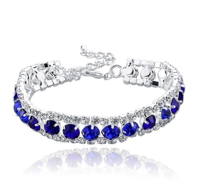 Armbandje zilver met blauwe strass