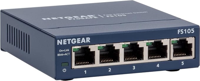 Netwerk Switch - Ethernet Hub LAN Switch - Netwerk Uitbreiding - Ventilatorloos Ontwerp - 5 Poorten - Blauw