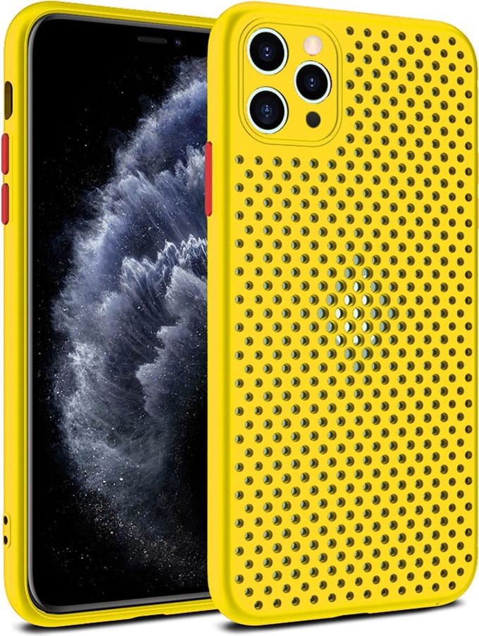 Smartphonica iPhone 11 Pro Max siliconen hoesje met gaatjes - Geel geschikt voor iPhone 11 Pro Max