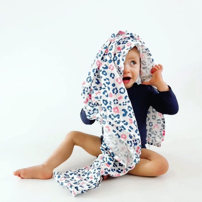 Extra Grote 120cm Vierkante Mousseline Deken in Luipaardprint - 100% Ademend Bamboe