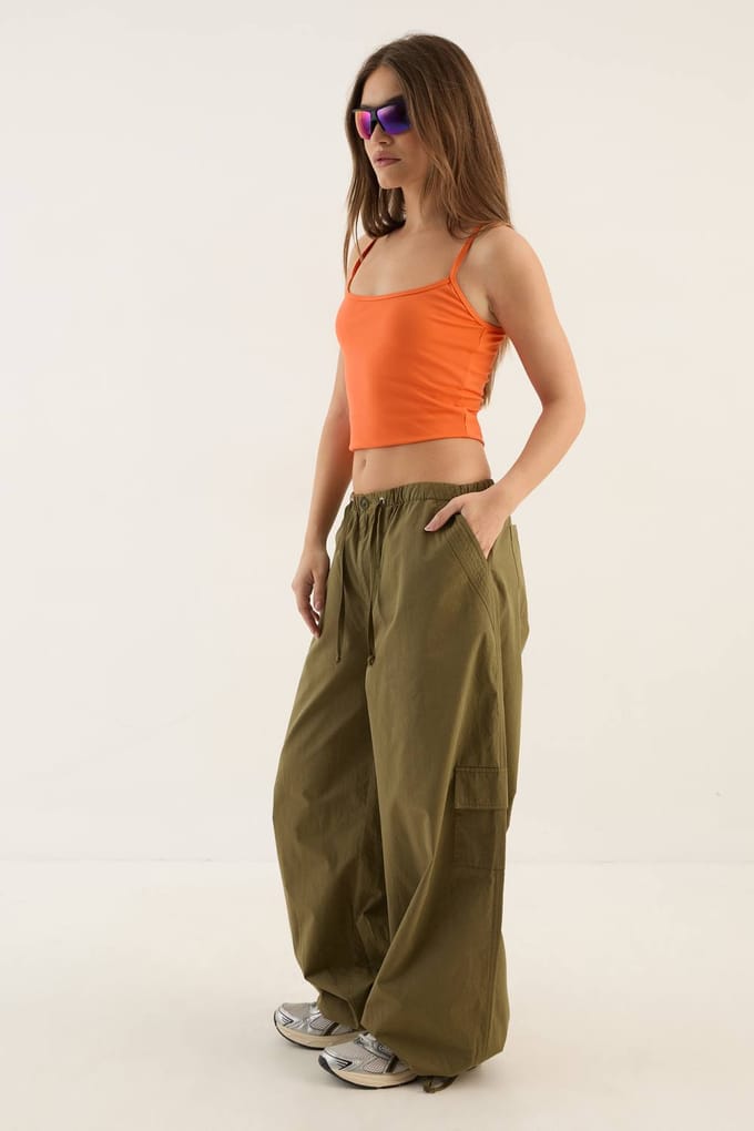 Dames Dsgn Studio Gewassen Twill Cargobroek | Olive | Maat: XS