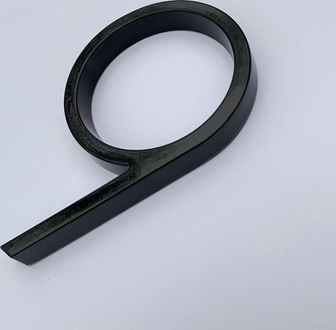 ***Zwart Modern Huisnummer - nr 9 - Zwevend Huisnummer 125mm - van Heble® ***