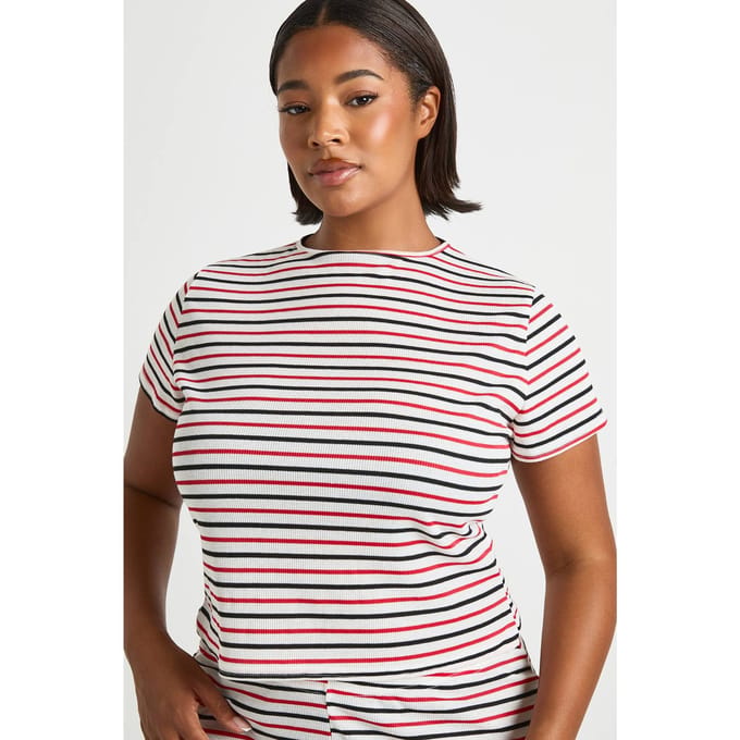 boohoo Dames Plus Stripe Top met ronde hals en korte mouwen | Rood | Maat: 46