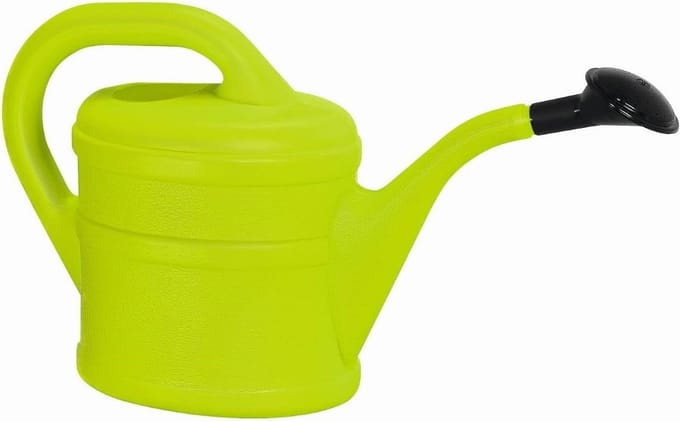Lichtgroene kunststof gieter 2L voor bloempotten