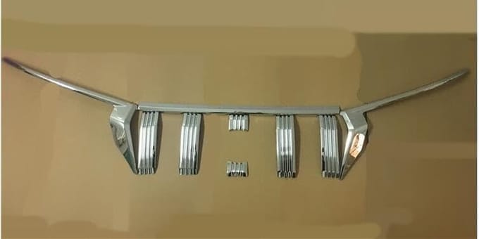 Grille Bescherming - Styling Set - Auto Verfraaiing - Geborsteld Afwerking - 9 Delige Set - Chroom