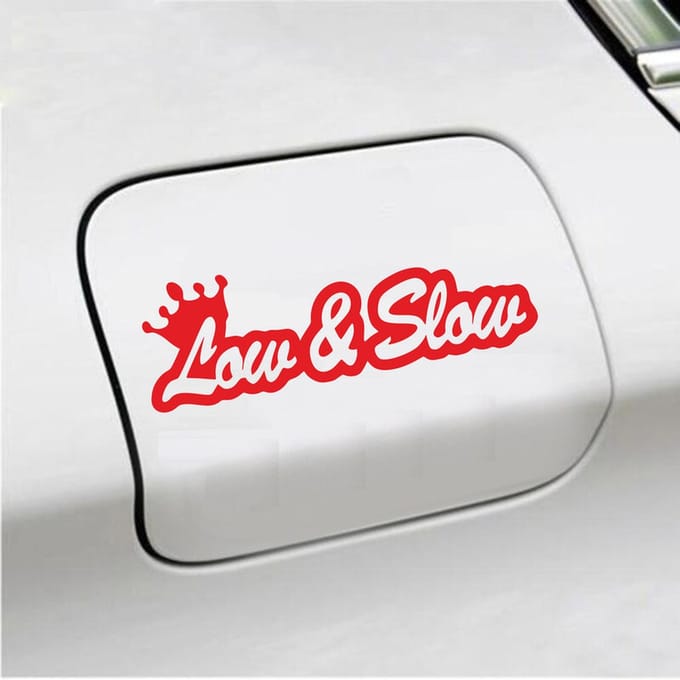 Bumpersticker - Low & Slow - 4,8 X 14,8 - Rood