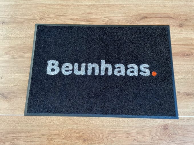 ADmat | deurmat Beunhaas | zwart | 75x50cm |
