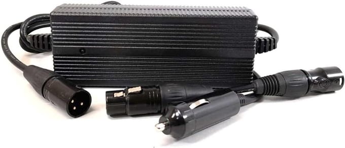 DC-DC Autolader - Acculader Camper - Batterij Opladen - Compact Ontwerp - 147x60x38mm