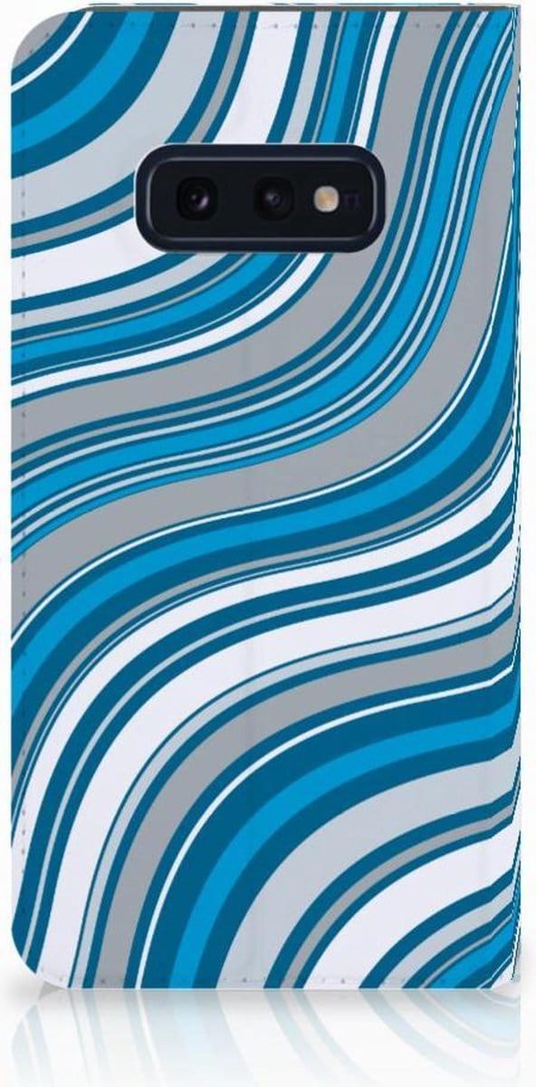Samsung Galaxy S10e Hoesje met Magneet Waves Blue