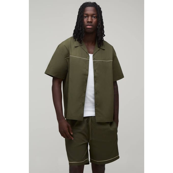 Katoenen Popeline Oversized Shirt & Relaxed Short Set Met Biesdetail | Olive | Size Medium