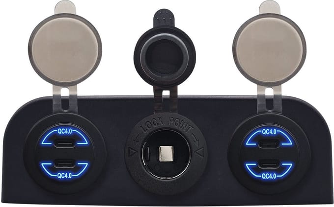 ProRide 12V USB C Autolader 2 Poorten - 30W/QC4.0 - Voltmeter en 12V/24V Sigarettenplug - Drievoudig opbouw