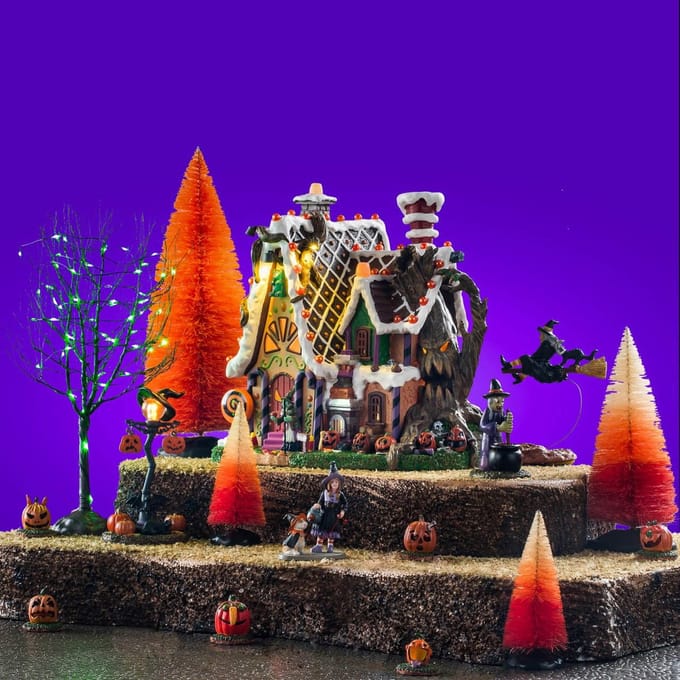 Spooky Town - The Candy Witch Cottage Set
