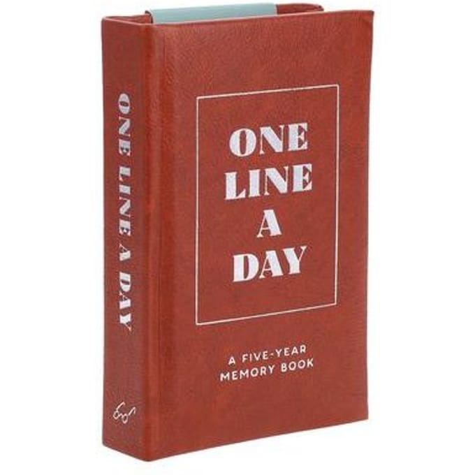 Luxe One Line a Day - Dagboek voor 5 jaar - A Five-Year Memory Book
