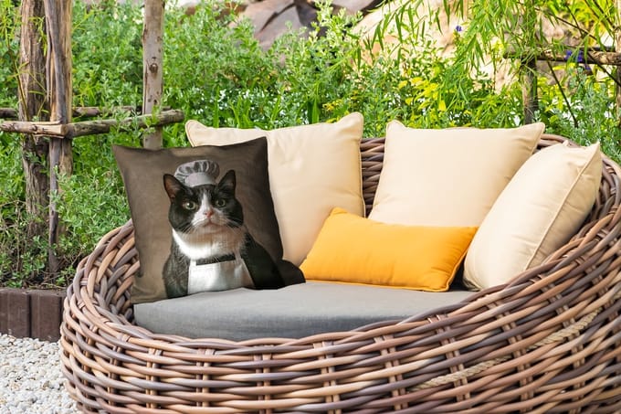 Tuinkussen - Kat - Kokskleding - Zwart - Wit - 40x40 cm - Weerbestendig