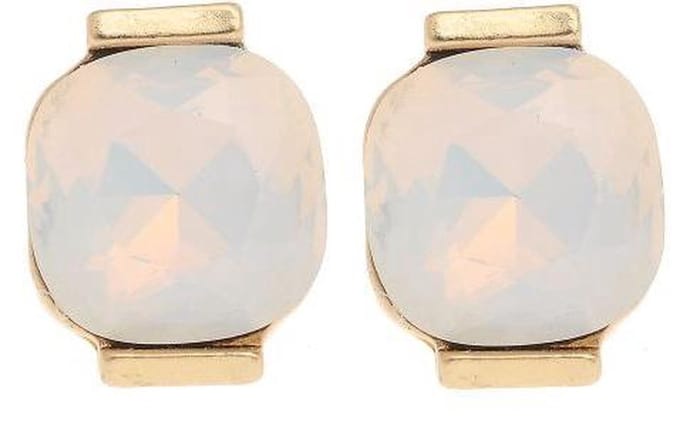 Behave - Oorbel steker opaalwit glassteen elegant pasteltrend goudkleur