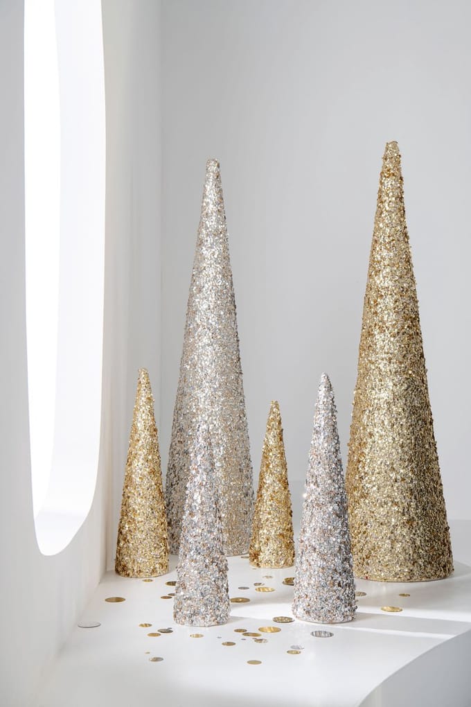 J-Line decoratie Kegel Pailletten Schuim - kunststof - goud - medium