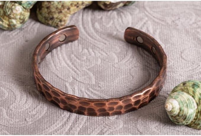 Magneet armband Radhu