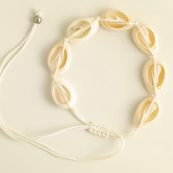 Schelpenarmband