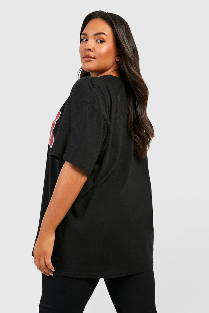 boohoo Dames Plus Brooklyn Oversized T-shirt | Zwart | Maat: 44