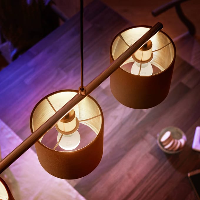 Philips Hue White LED druppellamp E14 5,7W 2.700K