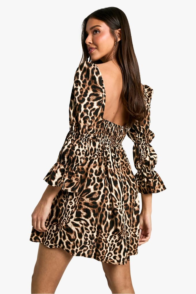 boohoo Dames Luipaardgeraffelde Pofmouw Smockjurk | Bruin | Maat: 38