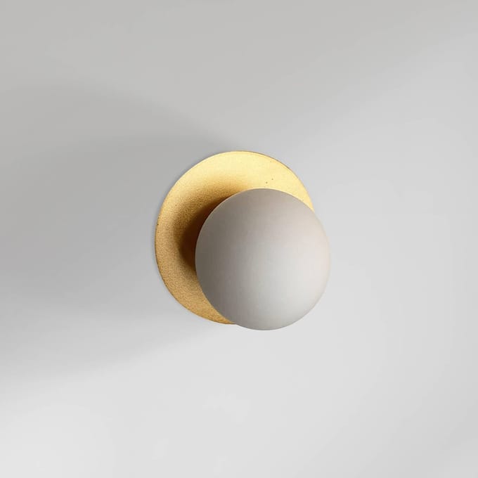 ROYALTECH Wandlamp Aylin, goudkleurig, Ø 15 cm, metaal, G9