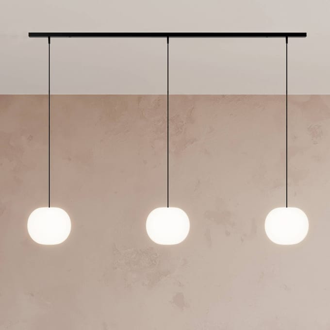 Casablanca hanglamp Acai, wit/zwart, lang, 3-lamps, 21 cm